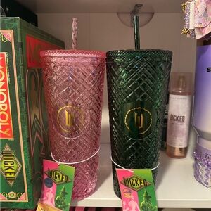 Claire’s Exclusive Wicked Tumblers